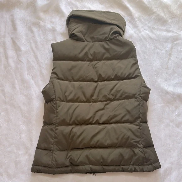 Talbots Down Puffer Vest *Like New* - Picture 4 of 8
